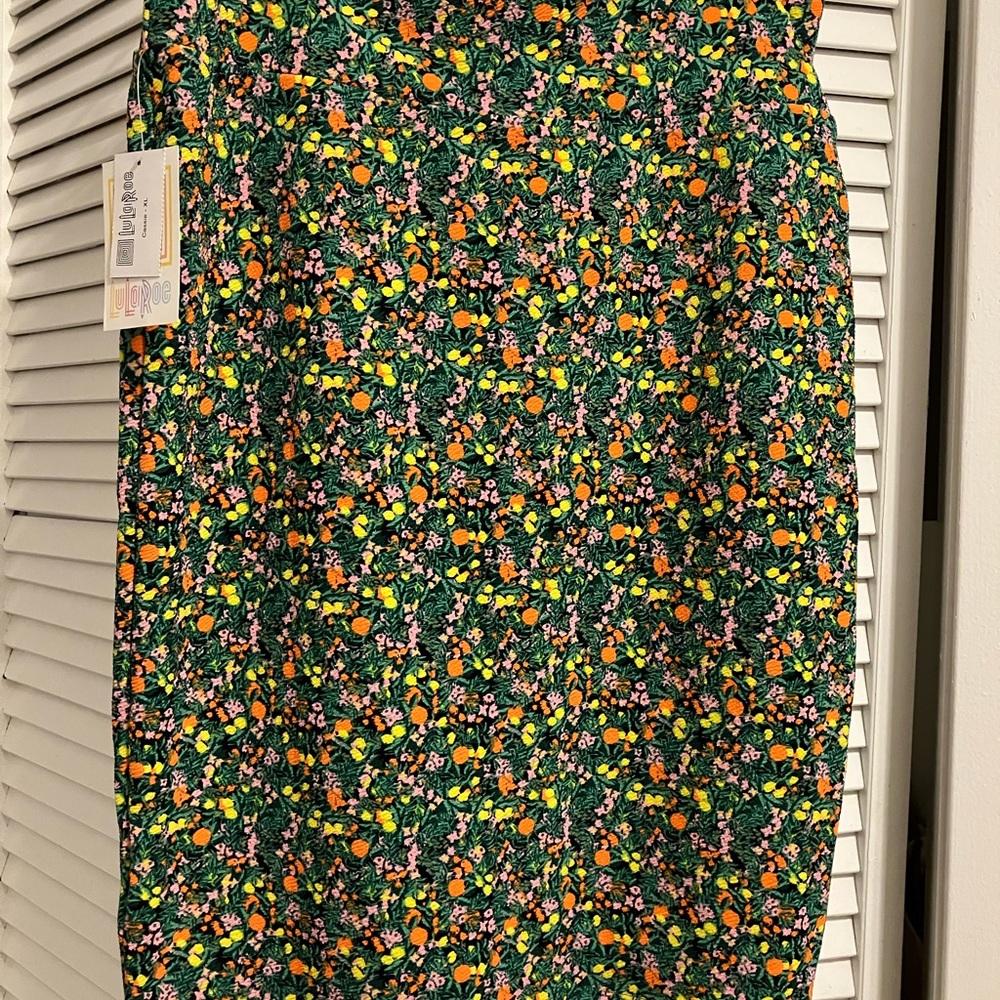 LulaRoe Cassie Pencil Skirt